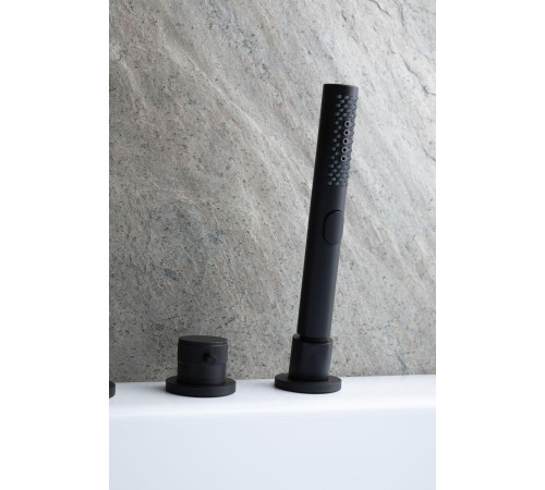 Смеситель на борт ванны Allen Brau Priority 5.31007-31 (с внутренней частью) черный матовый