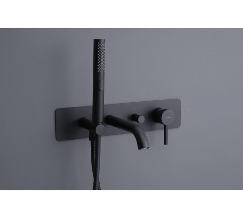 Смеситель для ванны с душем Allen Brau Priority 5.31006-31 (с внутренней частью) черный матовый