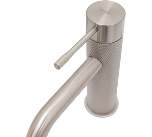 Смеситель для раковины Allen Brau Priority 4.0 5.31С01-BN никель браш