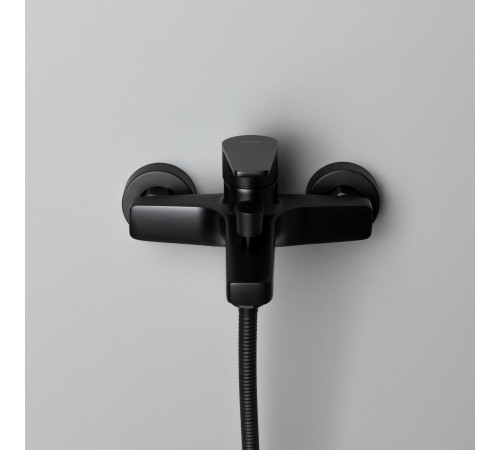 Смеситель для ванны Allen Brau Eclipse 5.E1003-31 черный матовый