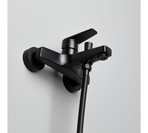 Смеситель для ванны Allen Brau Eclipse 5.E1003-31 черный матовый